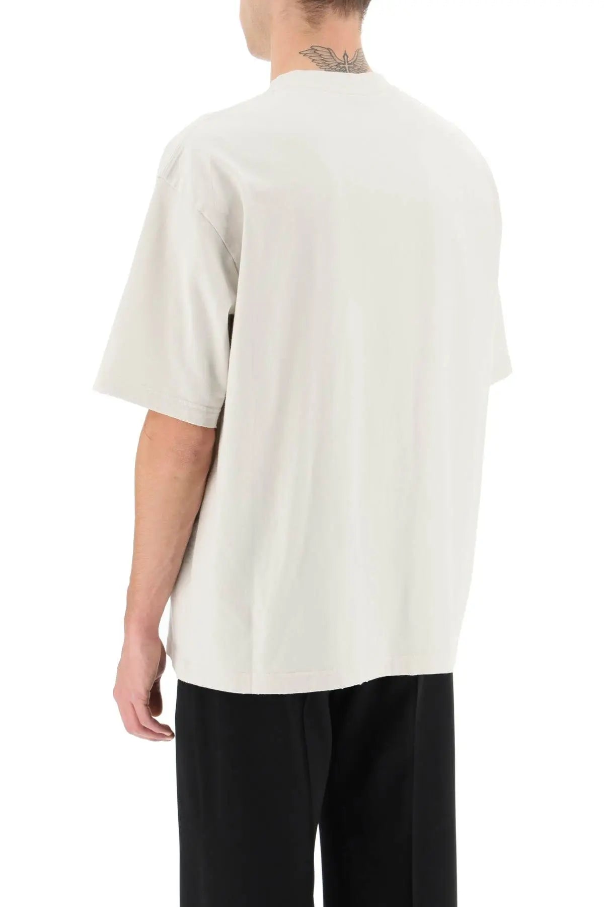 BB Be Different White Oversize T-shirt - Exclusive Wear