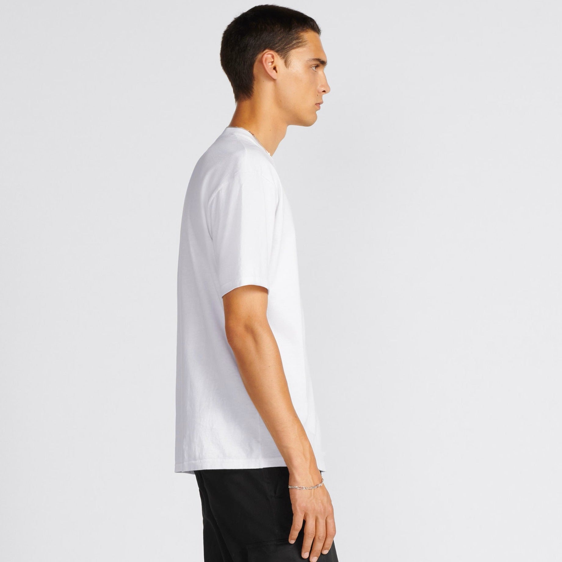 MULTI SIGNATURE RELAXED FIT WHITE T-SHIRT - Exclusive Wear