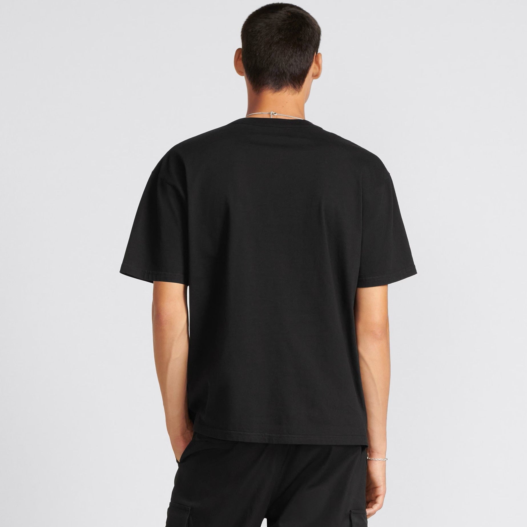MULTI SIGNATURE RELAXED FIT BLACK T-SHIRT - Exclusive Wear