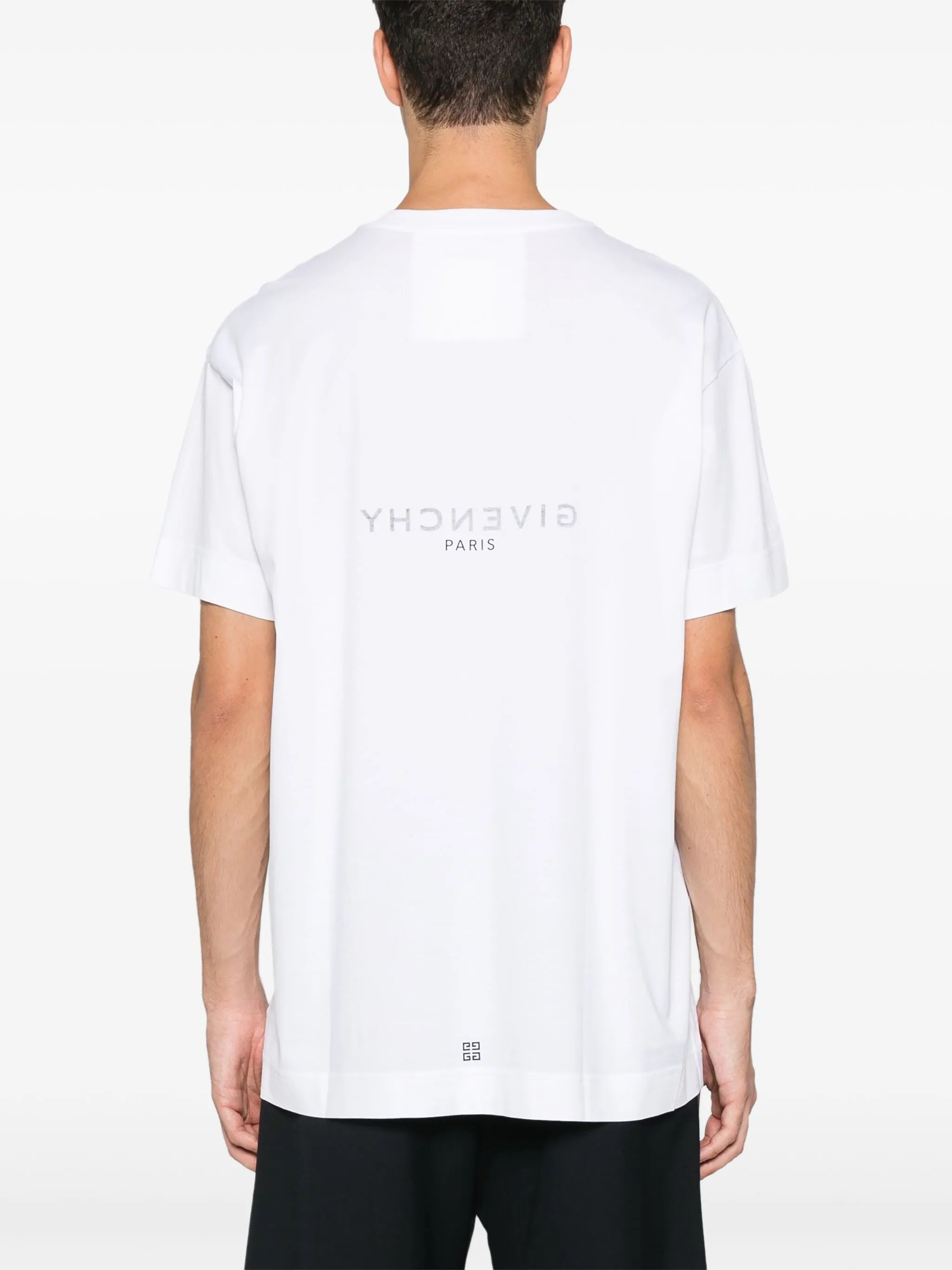 Reverse Oversized White T-shirt - Exclusive Wear