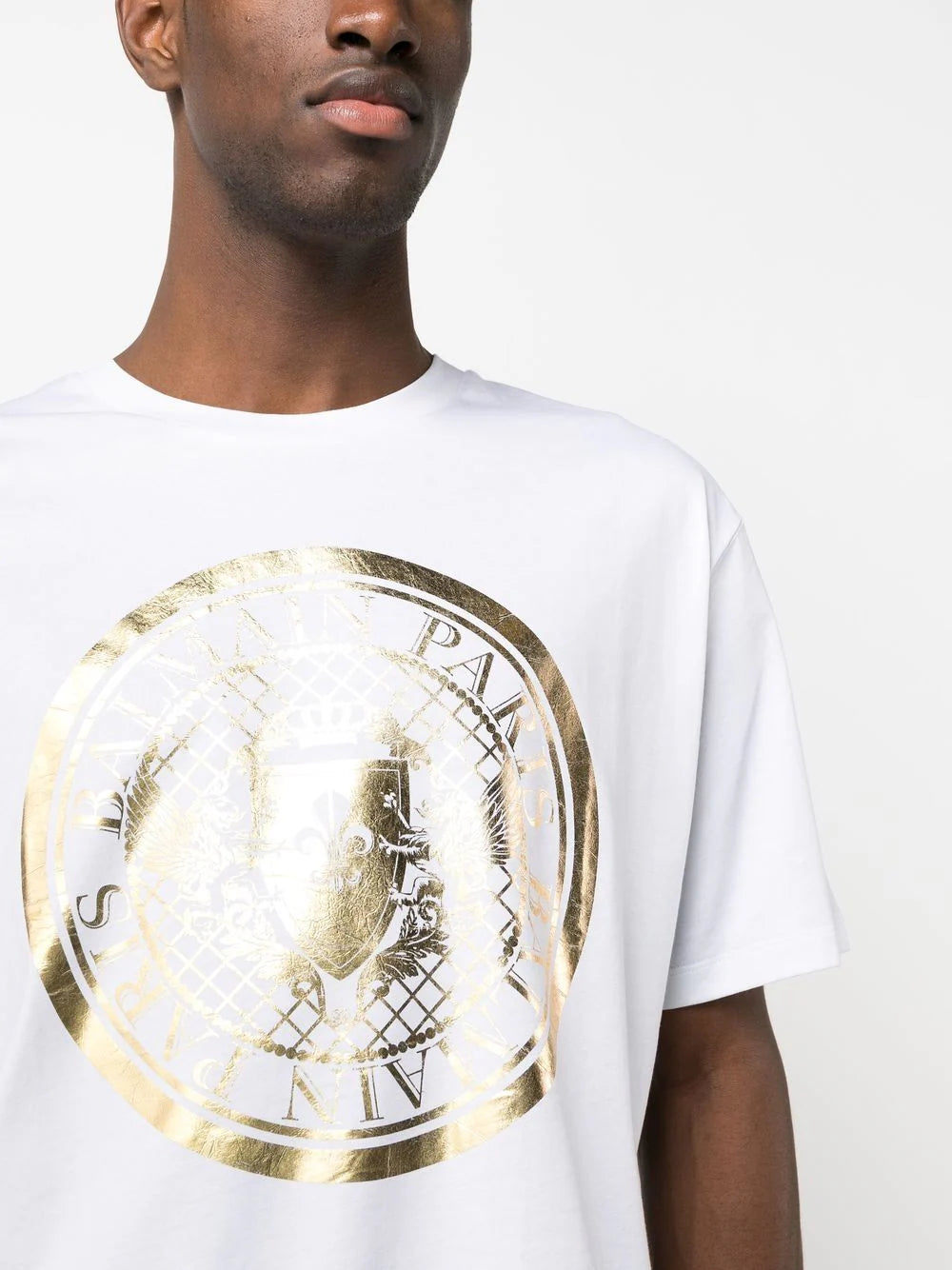 Gold Tone Medallion White T-shirt - Exclusive Wear