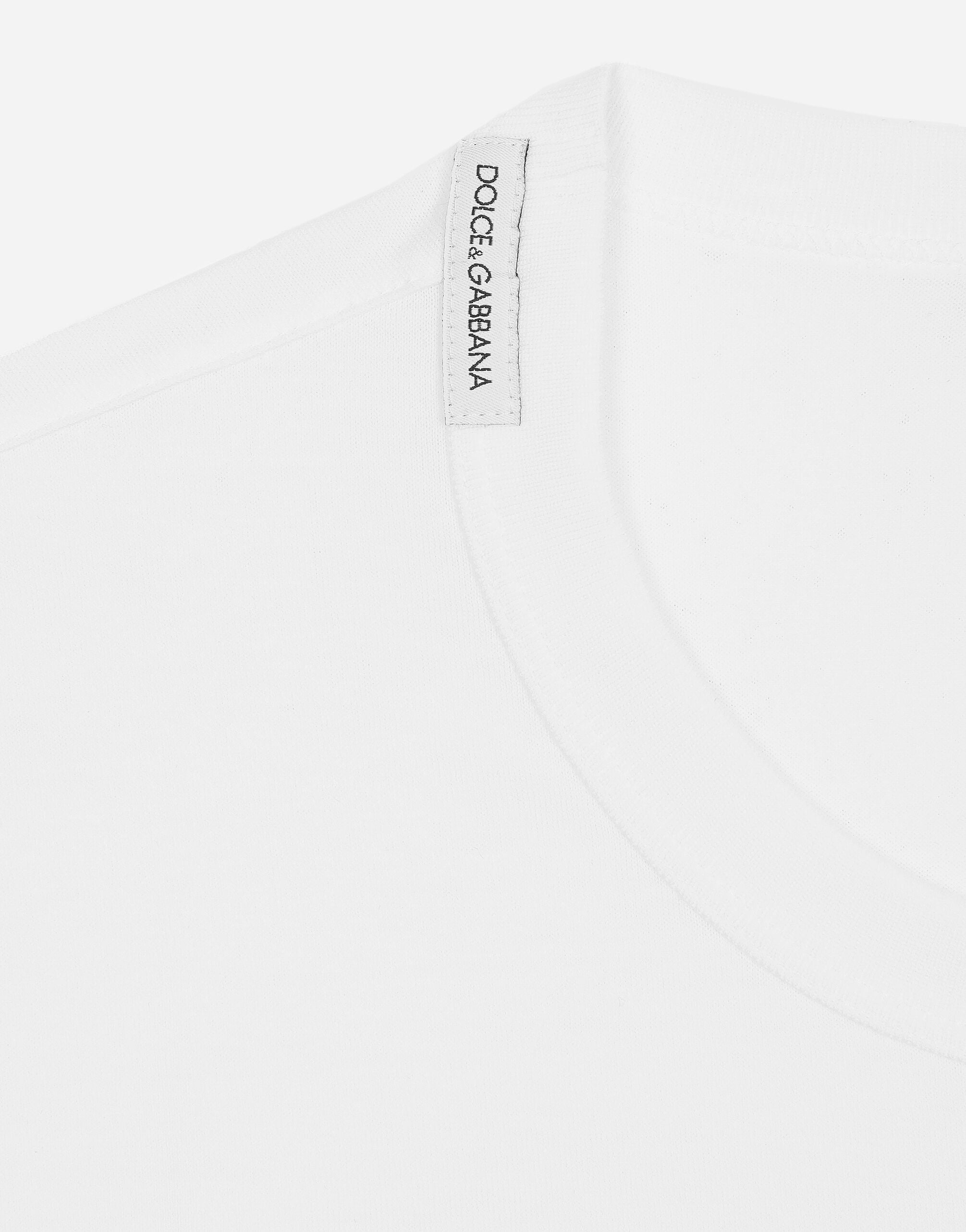 White Cotton T-shirt with DG Patch - Exclusive Wear
