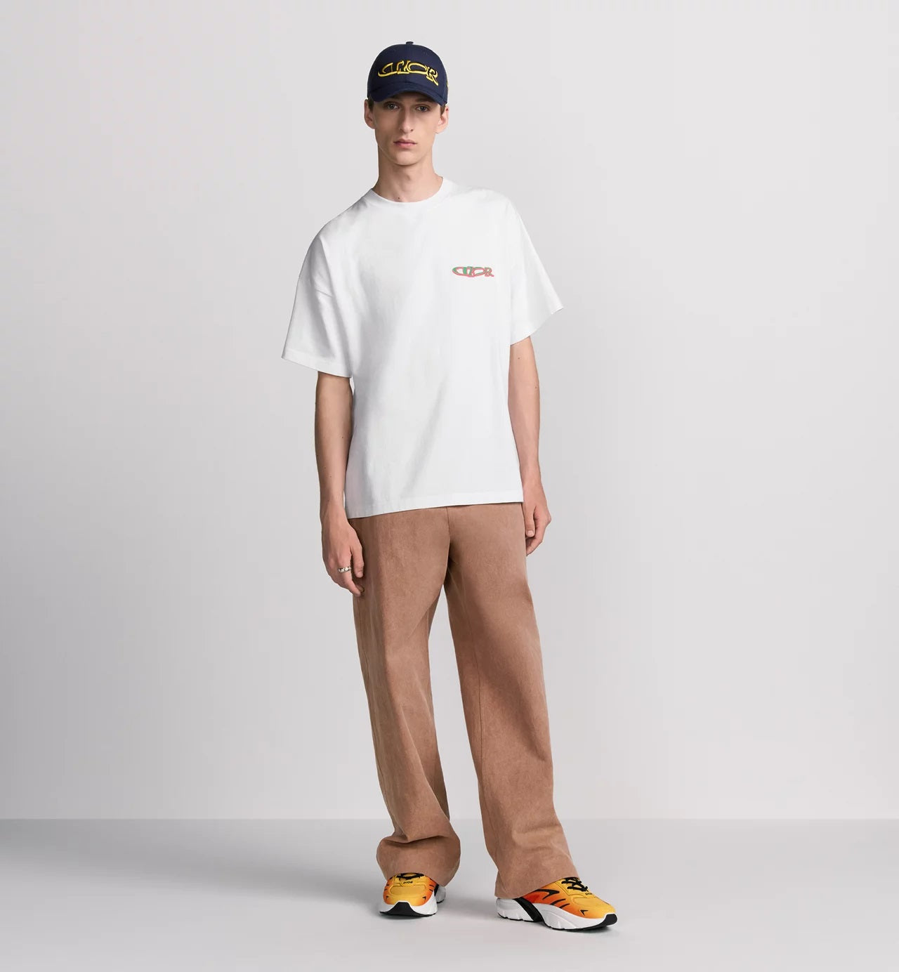 Lewis Hamilton White Oversized T-shirt - Exclusive Wear