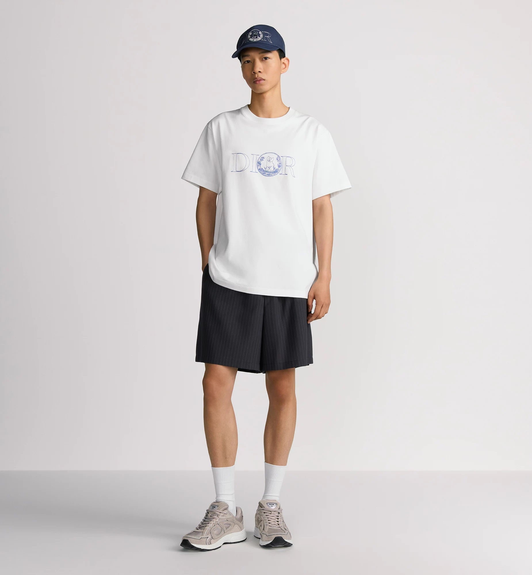 Hylton Nel Embroidered White T-shirt - Exclusive Wear