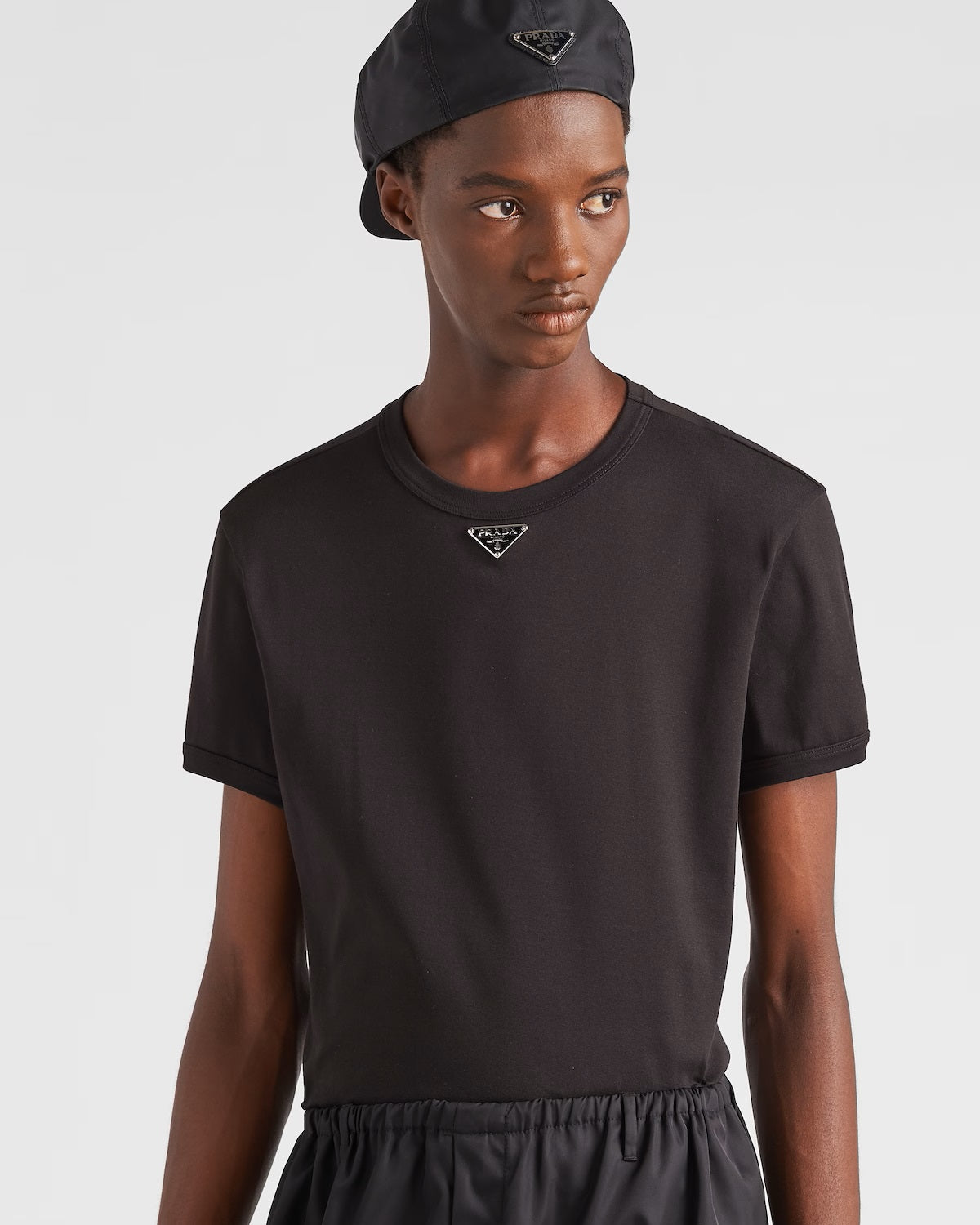 Logo Plaque Black Cotton T-shirt - Exclusive Wear