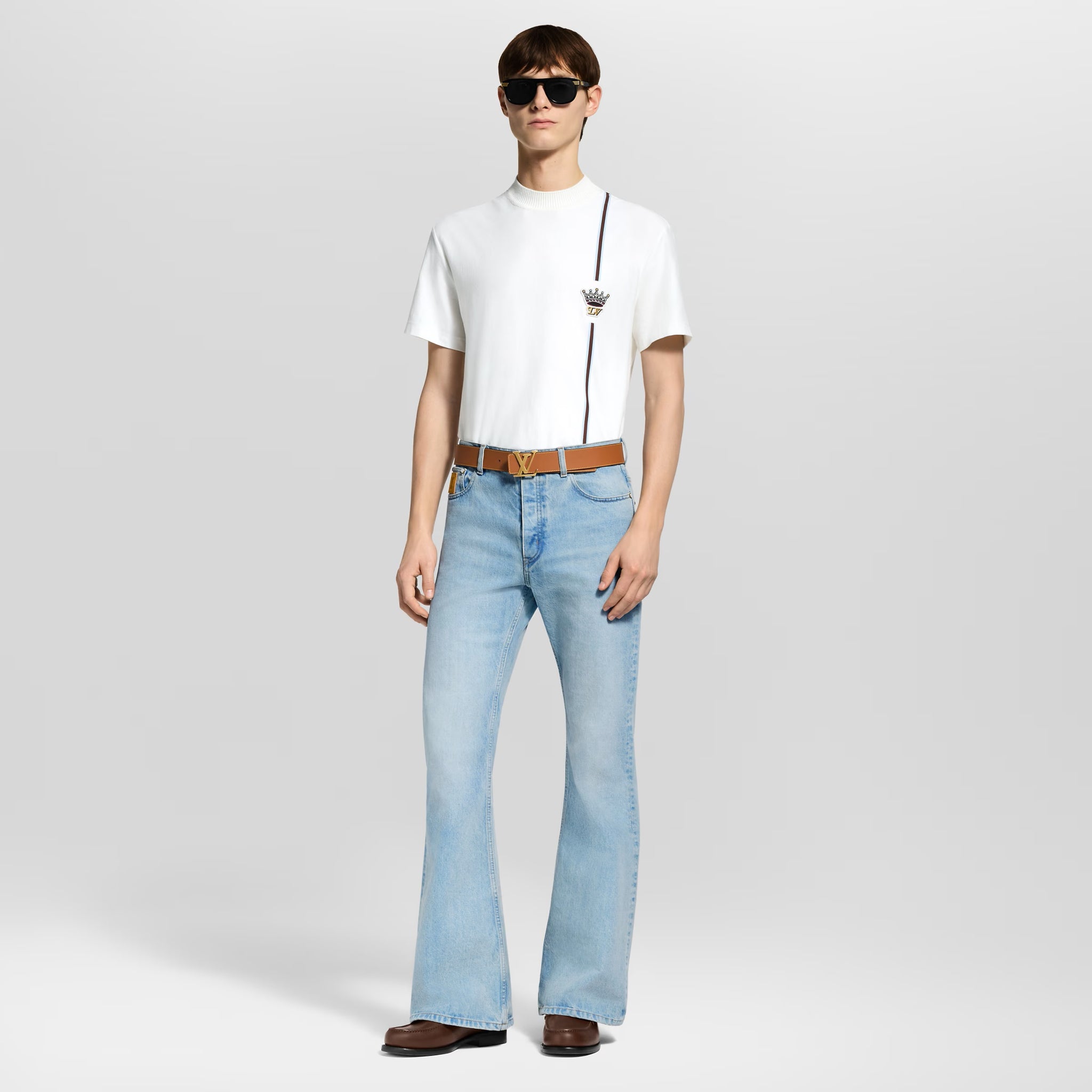 Golden Crown Patch White T-shirt - Exclusive Wear