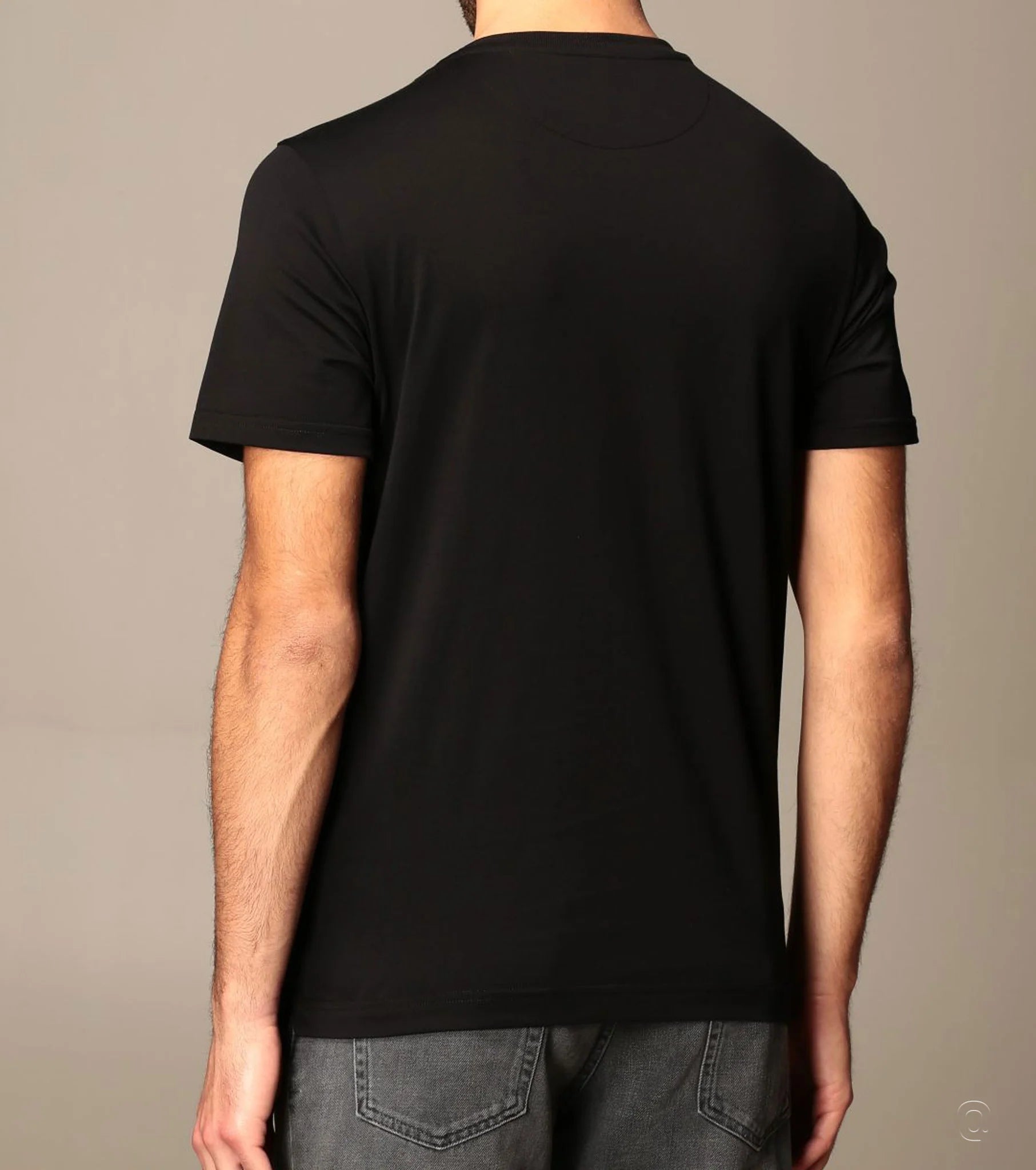 Logo Print Black T-shirt - Exclusive Wear