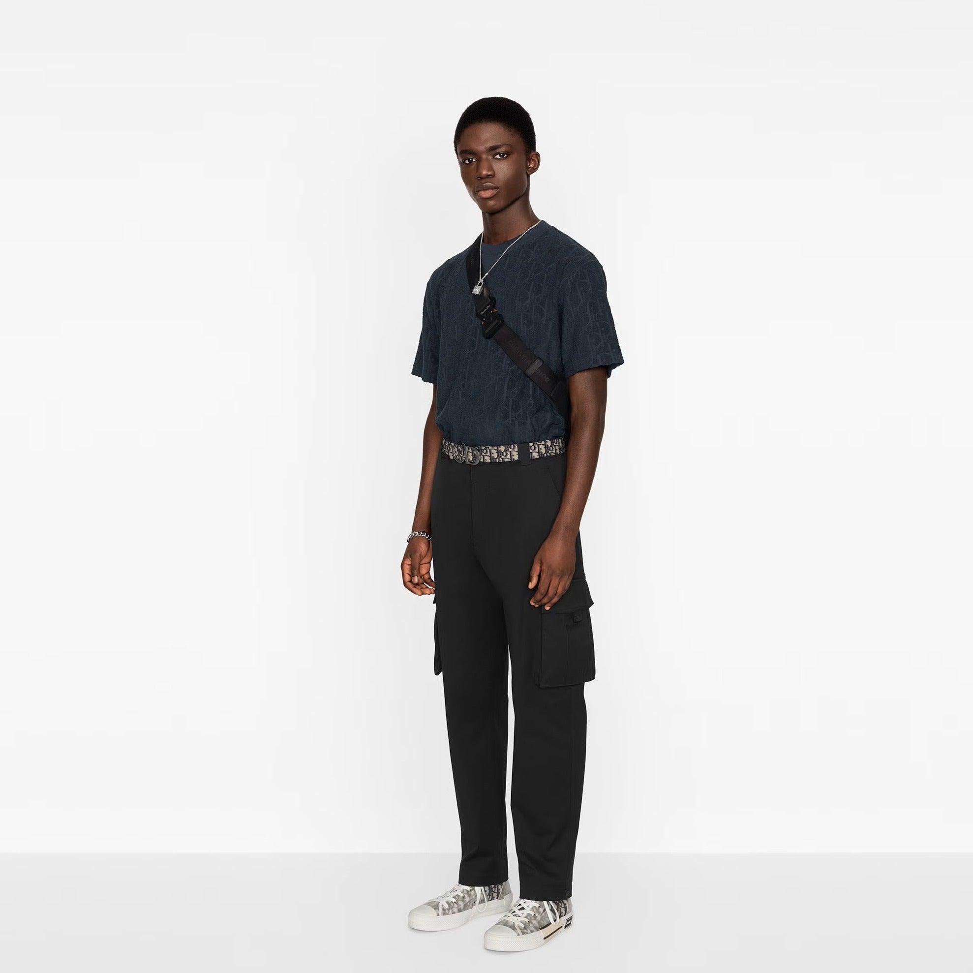 Oblique Relaxed Fit Navy Blue T-shirt - Exclusive Wear