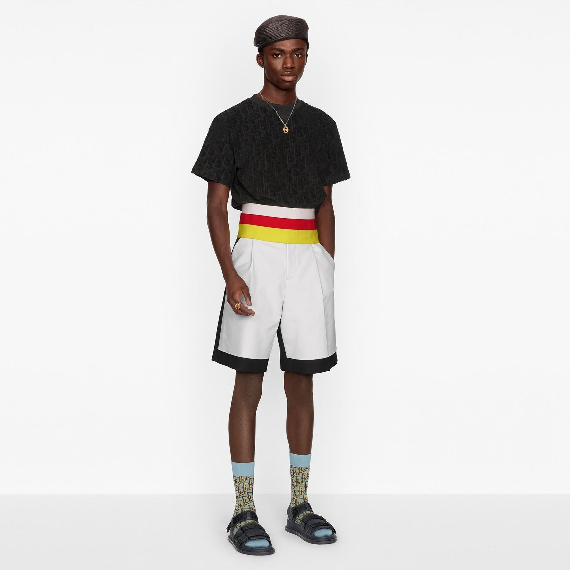 Oblique Relaxed Fit Black T-shirt - Exclusive Wear