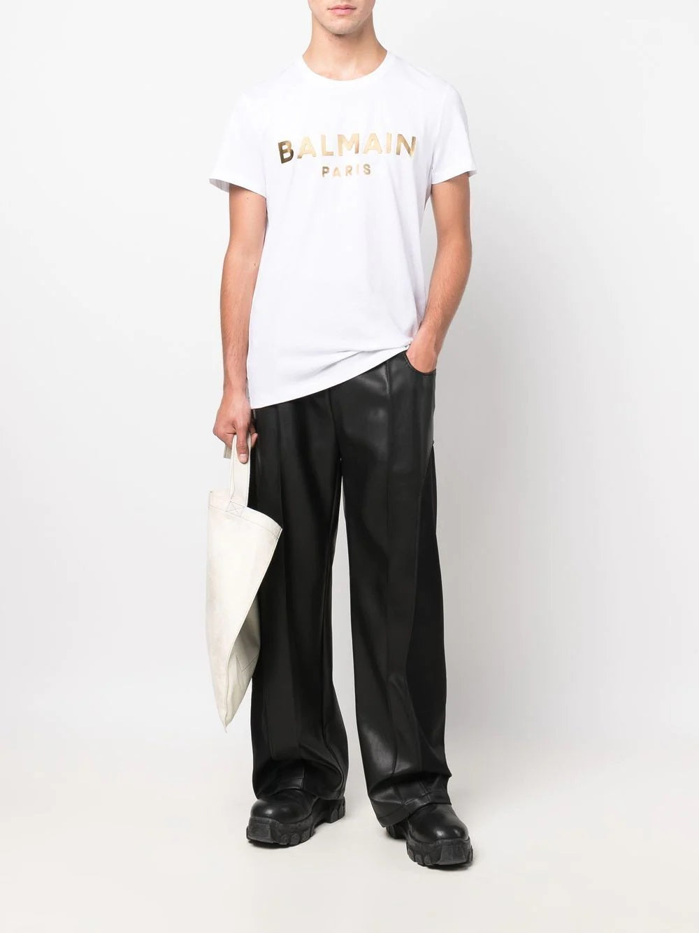 BLM Logo Print White T-shirt - Styledistrict