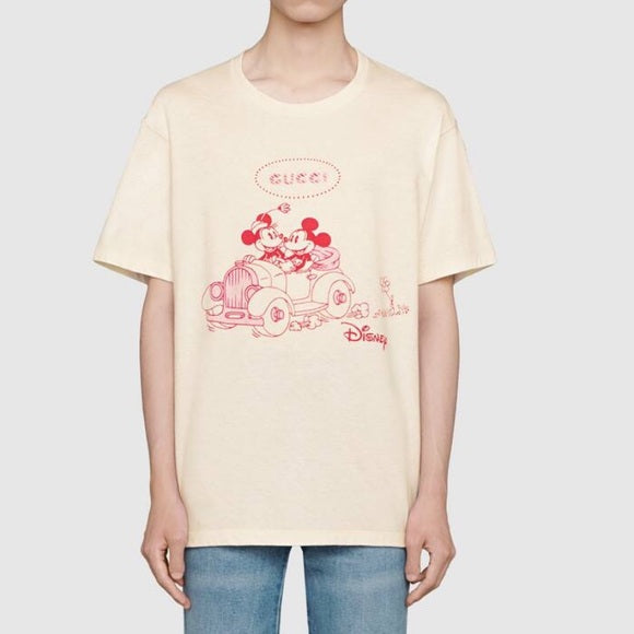 GUC X Disney Micky and Minnie White T-shirt - Styledistrict